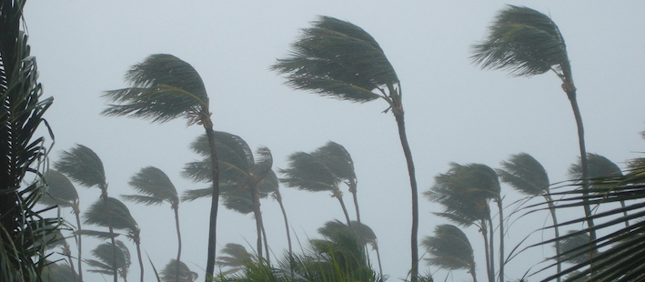 prepare-air-conditioner-hurricane-season